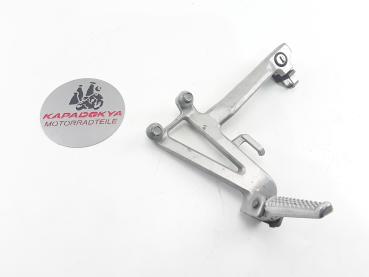 Honda CBR 600 PC25 PC 31 Bj.93-99Fußraste mit Halter Hinten Links