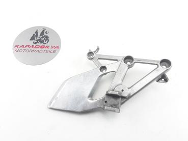 Honda CBR 600 F PC25 Fußraste mit Halter, Halteplatte vorne rechts, Fußraster