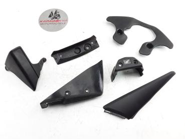 Honda CBR 1000 RR SC57 Bj.04-07 Konvolut Verkleidung Restteile Nr.4