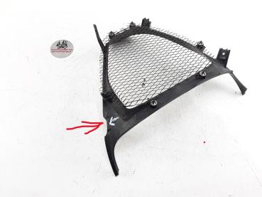 Suzuki GSXR 1000 K3 K4 Bj.04 Verkleidung Bug Mitte
