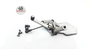 Kawasaki ZZR 1100 C ZXT10C Fußraste vorne links