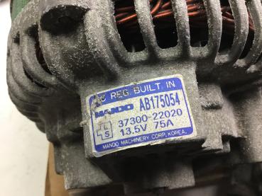 Hyundai MANDO AB175054 Lichtmaschine Generator