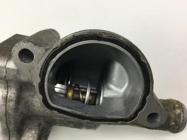 Honda CBR 1100 XX Thermostat Thermostatgehäuse original