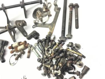 Honda VTX 1800 SC46 VTX 1800C Schrauben Restteile Rest Konvolut