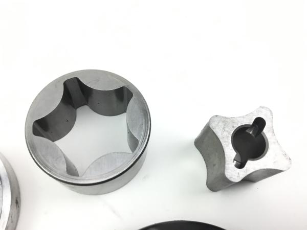 Kawasaki ZX6R ZX636 C 05-06 Wasserpumpe Gehäuse