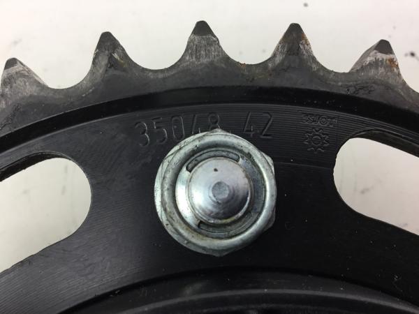 Honda CBR 1000 RR SC57 04-07 Kettenradträger Kettenrad 42Z