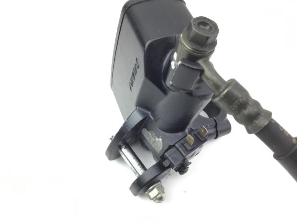 Honda CBR 600 RR PC37 06 Bremszylinder pump Bremsarmatur Bremspumpe vorn