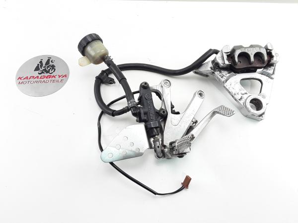 Yamaha R6 RJ03 Bremsanlage Fußraste hinten Bremspumpe Bremssattel