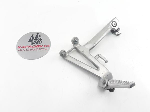 Honda CBR 600 PC25 PC 31 Bj.93-99Fußraste mit Halter Hinten Links