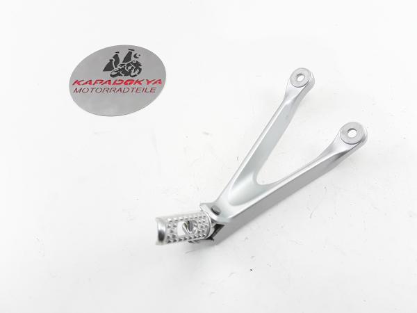 Honda CBR 1000 RR SC59 BJ.09 Fußraste hinten links Beifahrer Sozius
