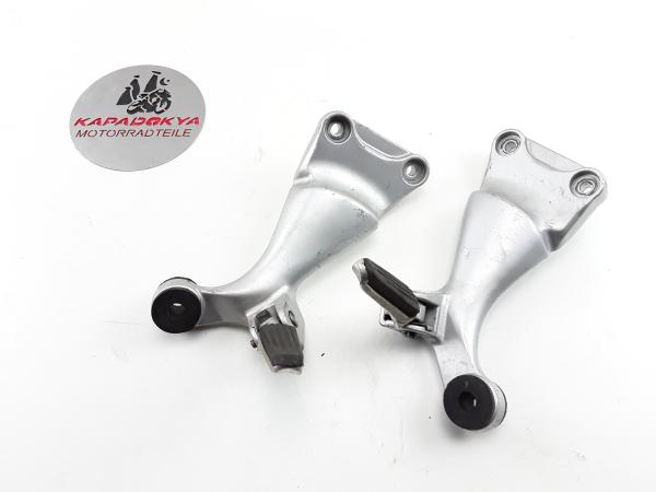 Suzuki GSXR 1300 Hayabusa  Fußraste Sozius Rechts & Links