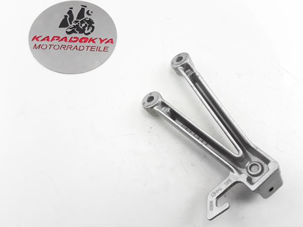 Suzuki GSXR 600 750 K4 K5 Fussrasten hinten Soziusfussrasten
