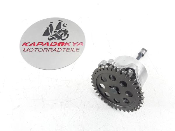 Suzuki GSXR 750 600 K1 K2 K3 35F0 Ölpumpe