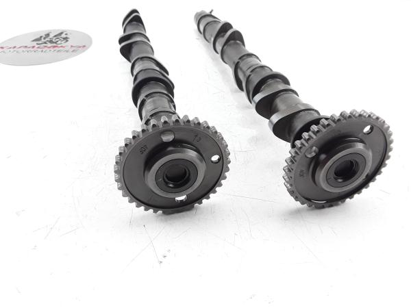 Suzuki GSXR 1000 K1 K2 Nockenwellen Satz / Einlass + Auslass