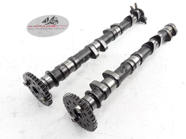 Honda CBR 1000 RR SC57 Bj.04-07 Zylinderkopf mit Nockenwellen