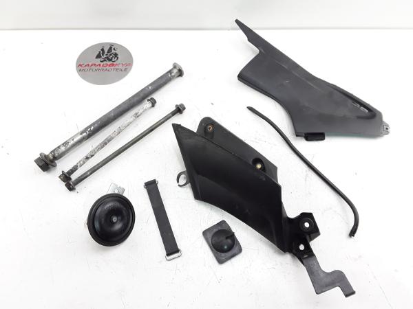 Yamaha YZF-R6 RJ05 RJ09 Bj.03-05 Konfvolut Restteile Hupe Verkleidung  ( Nr.1 )