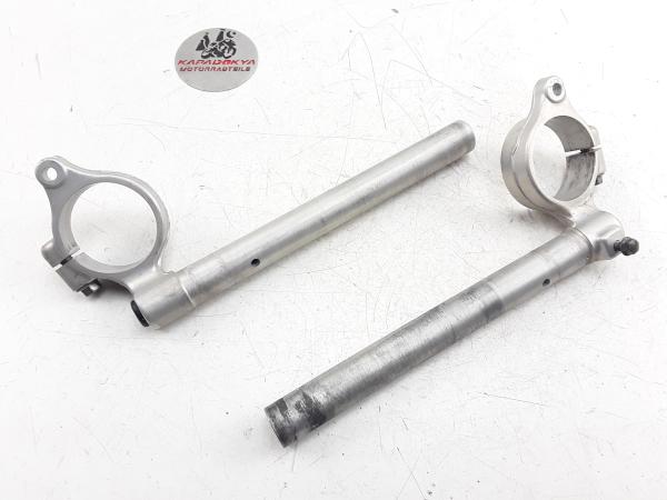 Suzuki GSXR 1000 K1 K2  Lenkerstummel links und rechts
