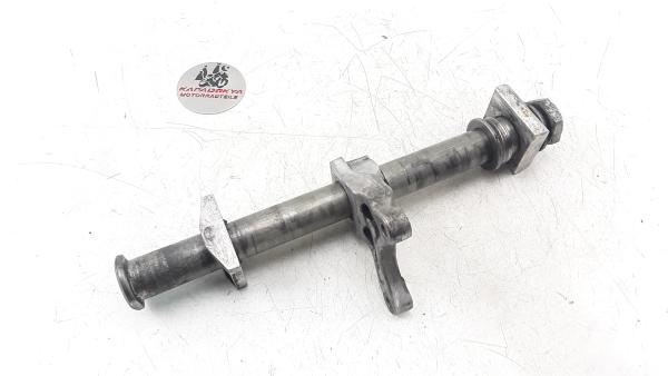 Suzuki GSX-R 750 600 Bj.97-00 SRAD Steckachse  Bremssattelhalter hinten Ankerplatte