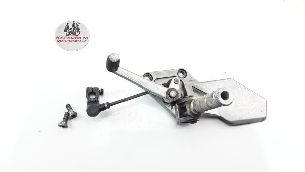 Kawasaki ZZR 1100 C ZXT10C Fußraste vorne links