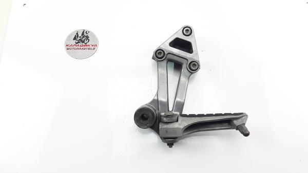 Kawasaki ZZR 1100 C ZXT10C Fußraste Hinten  links