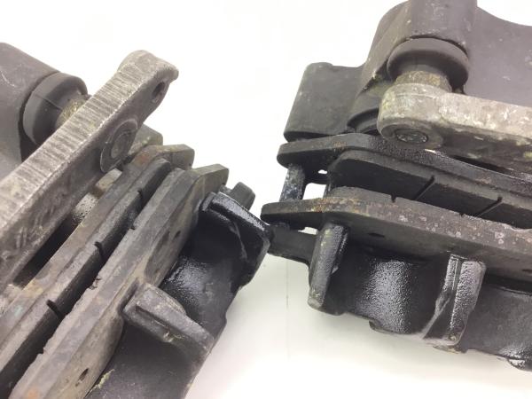 Honda CBR 600 PC 31 Bremssattel Bremszange vorne rechts links