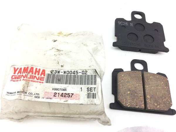 YAMAHA 23W-W0045-02-00 Bremsbeläge Brake Neu