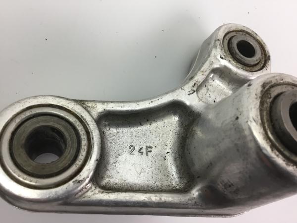 Suzuki GSXR 1300 R Hayabusa Federbein Umlenkung 99-07