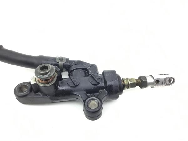 Yamaha YZF R6 RJ03 98-01 Bremspumpe Hinten