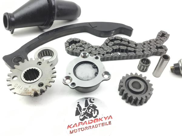 Suzuki GSXR 750 K6 K7 Motor Restteile Konvolut