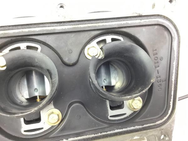 Kawasaki Suzuki Yamaha Honda unbekannt Vergaser Vergaserbatterie Carburetor KEHIN ZXR400 ?