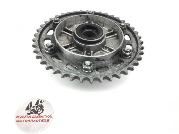 Honda CBR 900 RR SC50 Bj.04 Träger Kettenrad Kettenradträger 42 Zähne