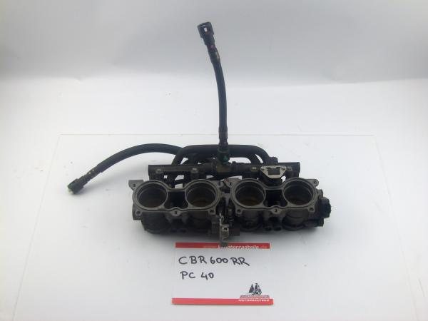 Honda CBR 600 RR PC40 Einspritzanlage Einspritzleiste Injection