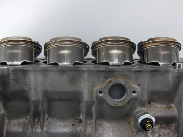 CBR600 F PC35 01-07 Motor Zylinder Kolben Motorblock Gehäuse