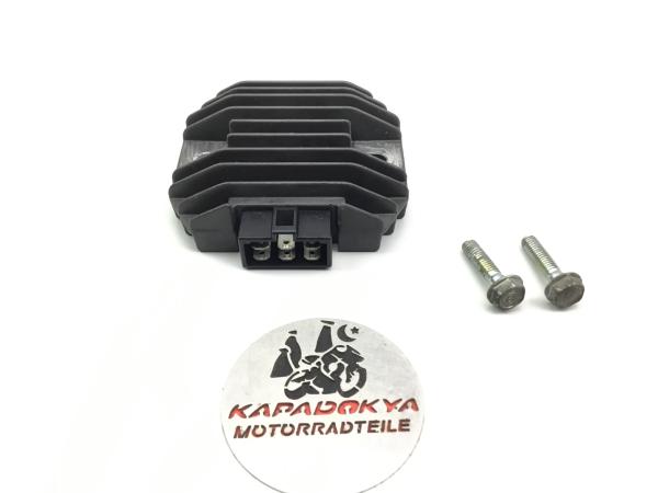 Honda CBR 1100 XX Lichtmaschinenregler Regler Gleichrichter  SH650A-12 Original