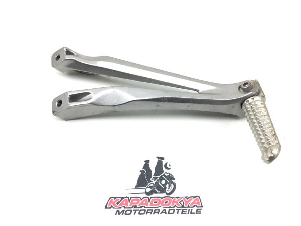Yamaha R1 RN19 Bj 07 Fußraste hinten rechts