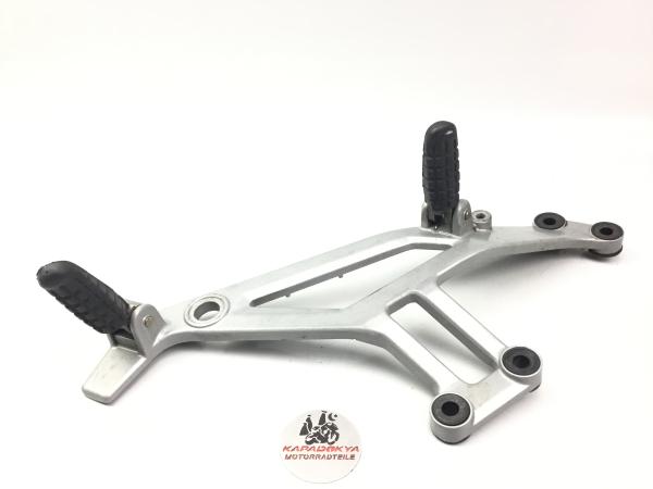 Ducati Monster 916 S4 Fußrastenhalter Halter Fußraste links 82410231A