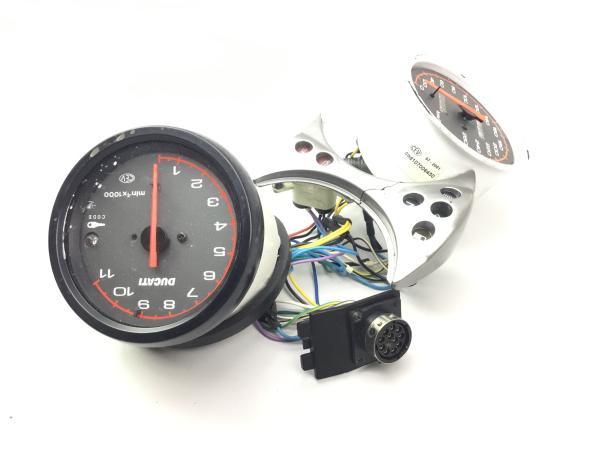 Ducati Monster 916 S4 Tacho Tachometer Drehzahlmesser original bastler