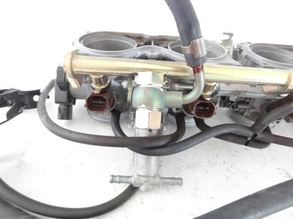 Honda CBR 1000RR SC57 05 Drosselklappe Einspritzanlage